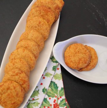 Cheddar Wafers